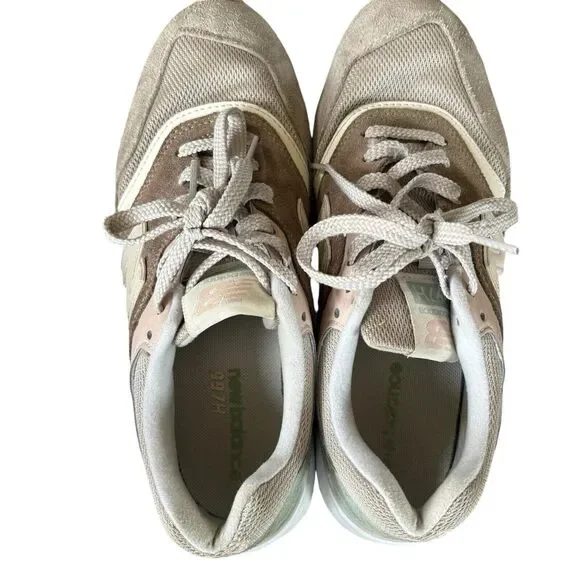 New Balance 997H Women’s Size 8 Tan Pink Shoes Sneakers - Picture 5 of 9